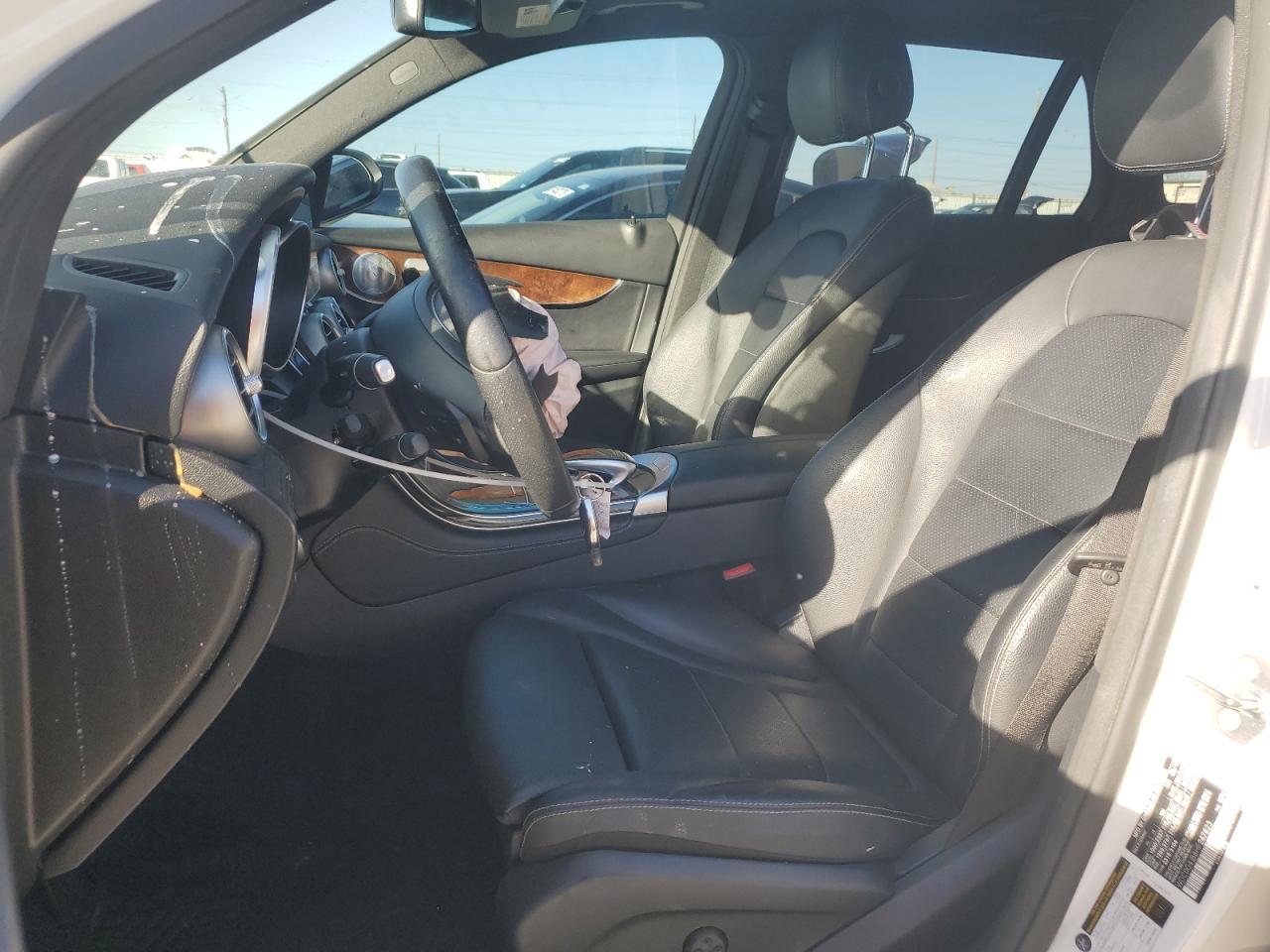 2017 Mercedes-Benz Glc 300 VIN: WDC0G4JB8HF247823 Lot: 89635035