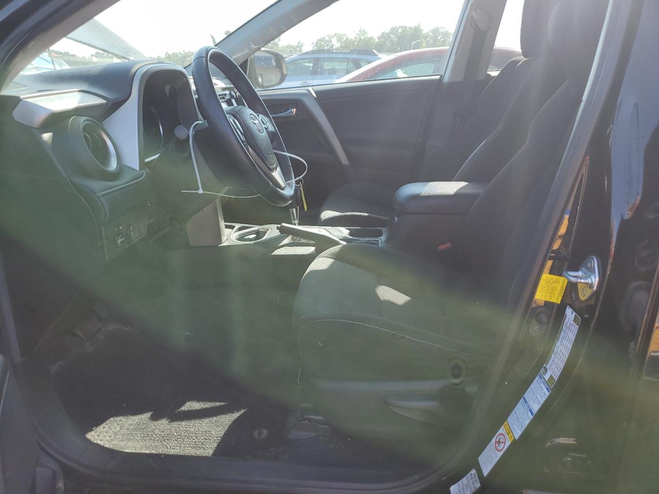 2016 Toyota Rav4 Xle VIN: 2T3RFREV3GW422753 Lot: 84913605