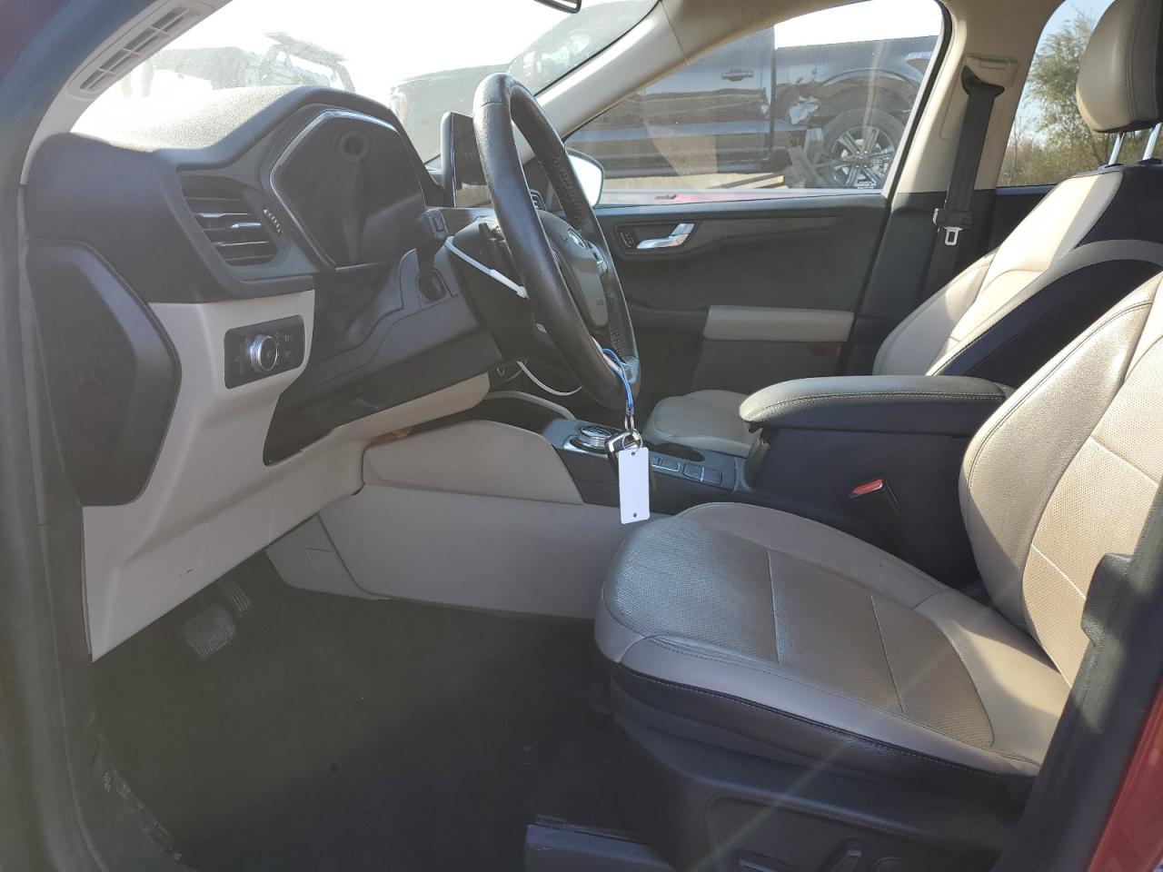 2020 Ford Escape Titanium VIN: 1FMCU9J92LUB29398 Lot: 89558105