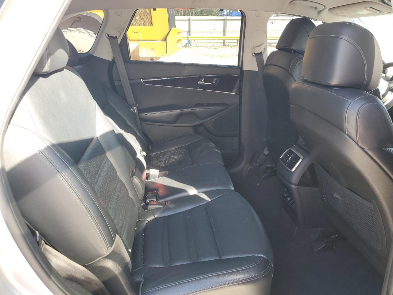 2017 Kia Sorento Ex VIN: 5XYPH4A10HG189101 Lot: 86615425