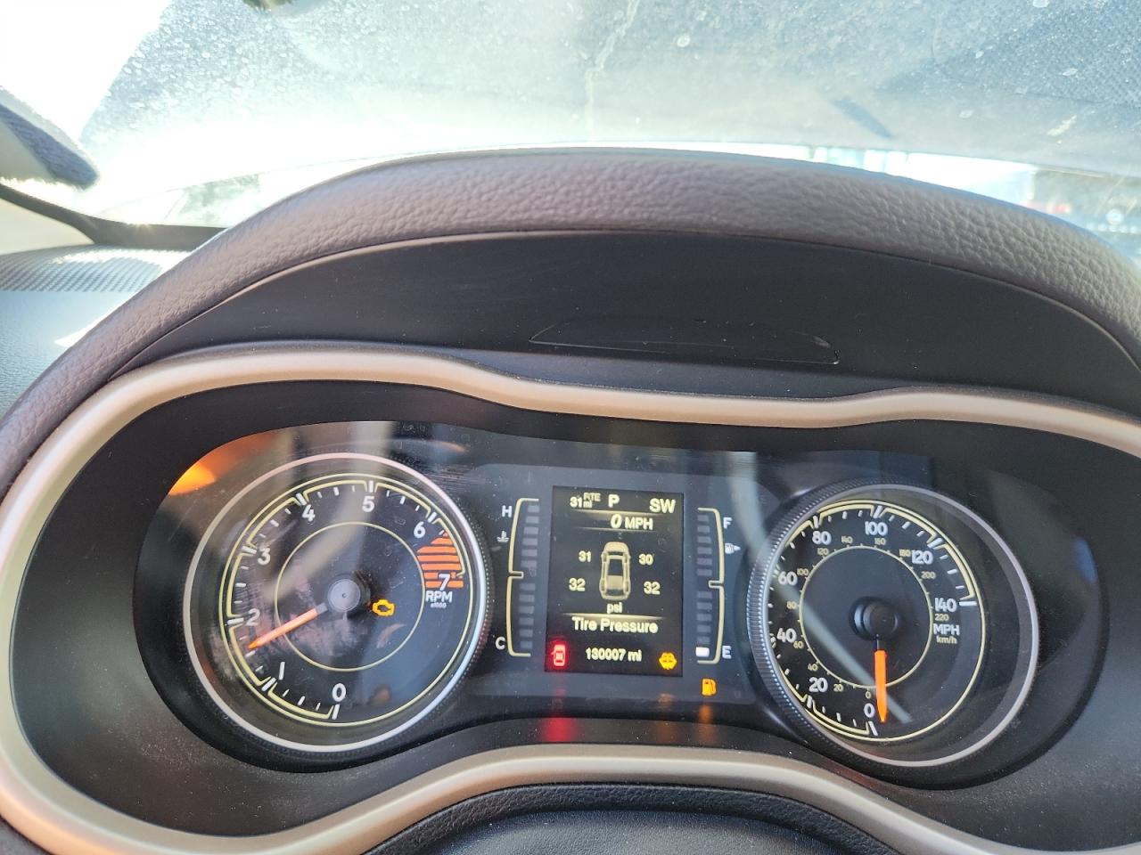 2017 Jeep Cherokee Latitude VIN: 1C4PJMCB8HW576931 Lot: 87433155