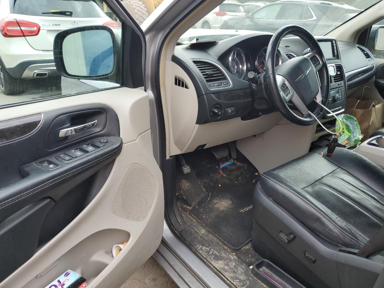 2016 Chrysler Town & Country Touring VIN: 2C4RC1BG5GR120004 Lot: 86076185