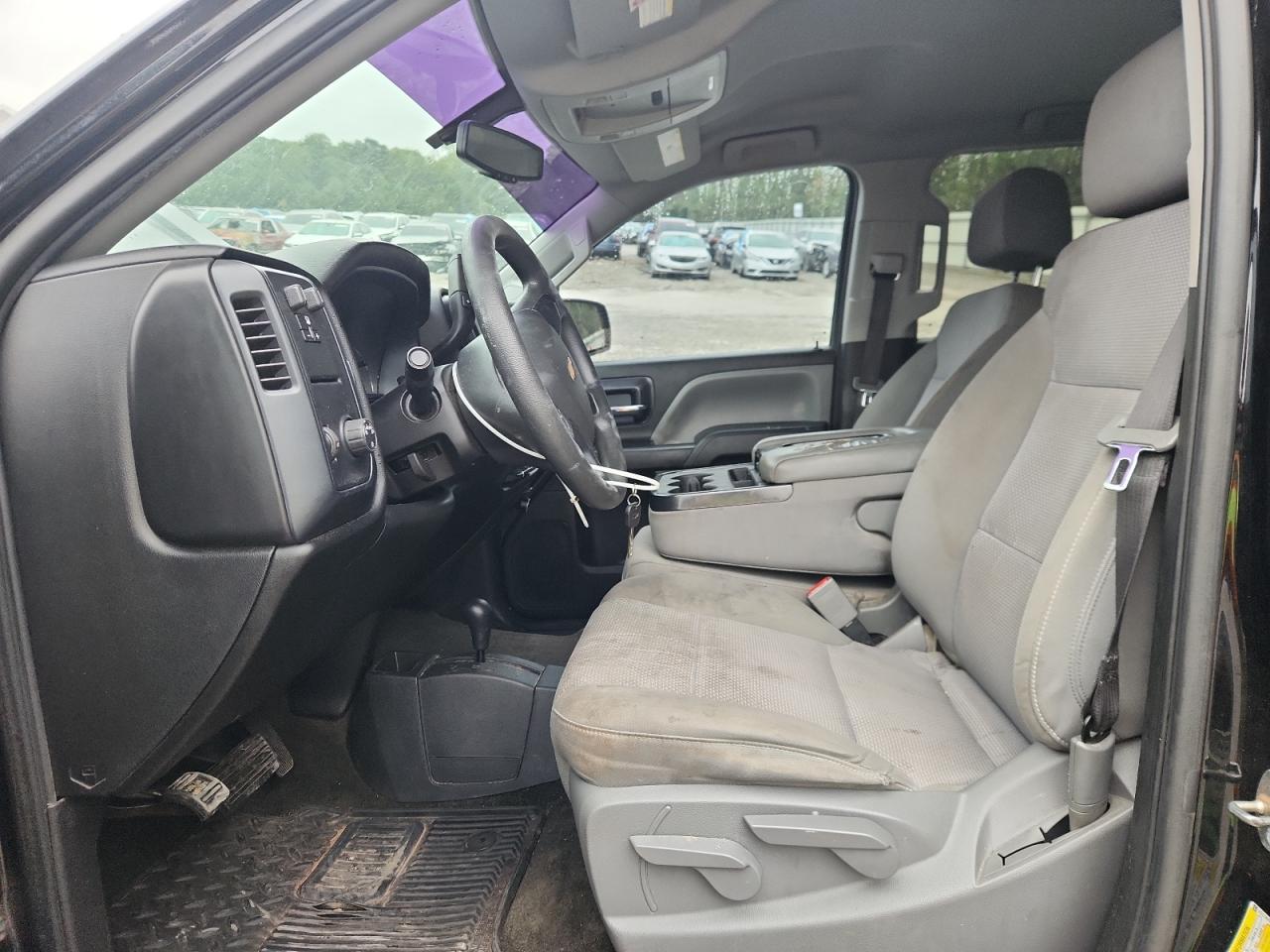 2018 Chevrolet Silverado K1500 Custom VIN: 3GCUKPECXJG348800 Lot: 81925145