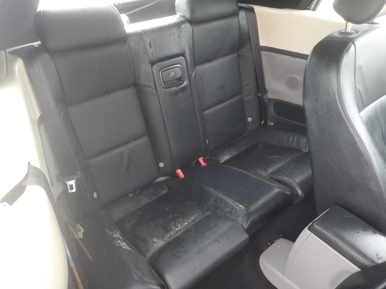 2004 Volkswagen New Beetle Gls VIN: 3VWCD31Y14M344928 Lot: 82244475