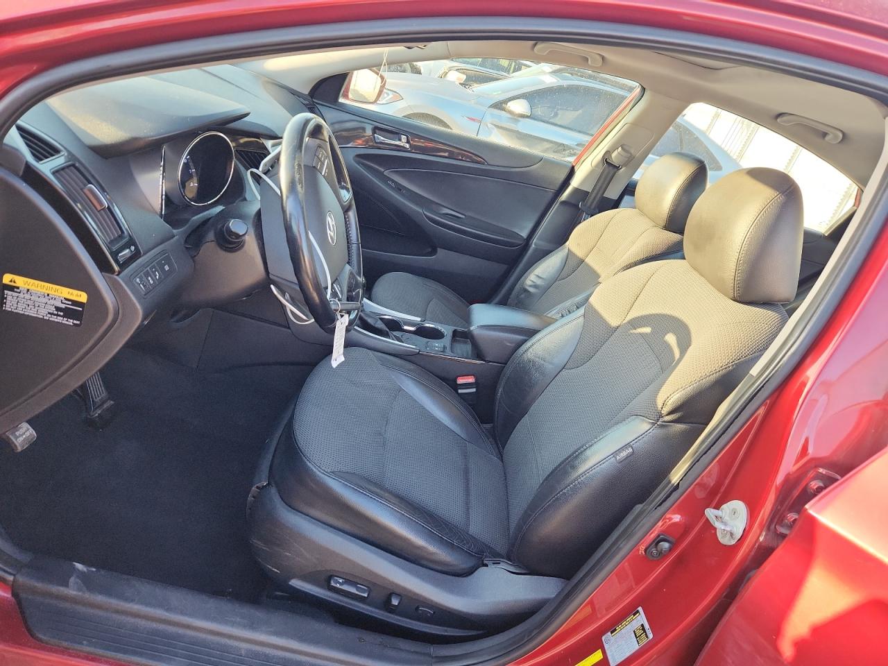 2014 Hyundai Sonata Se VIN: 5NPEC4AC6EH845944 Lot: 84640305