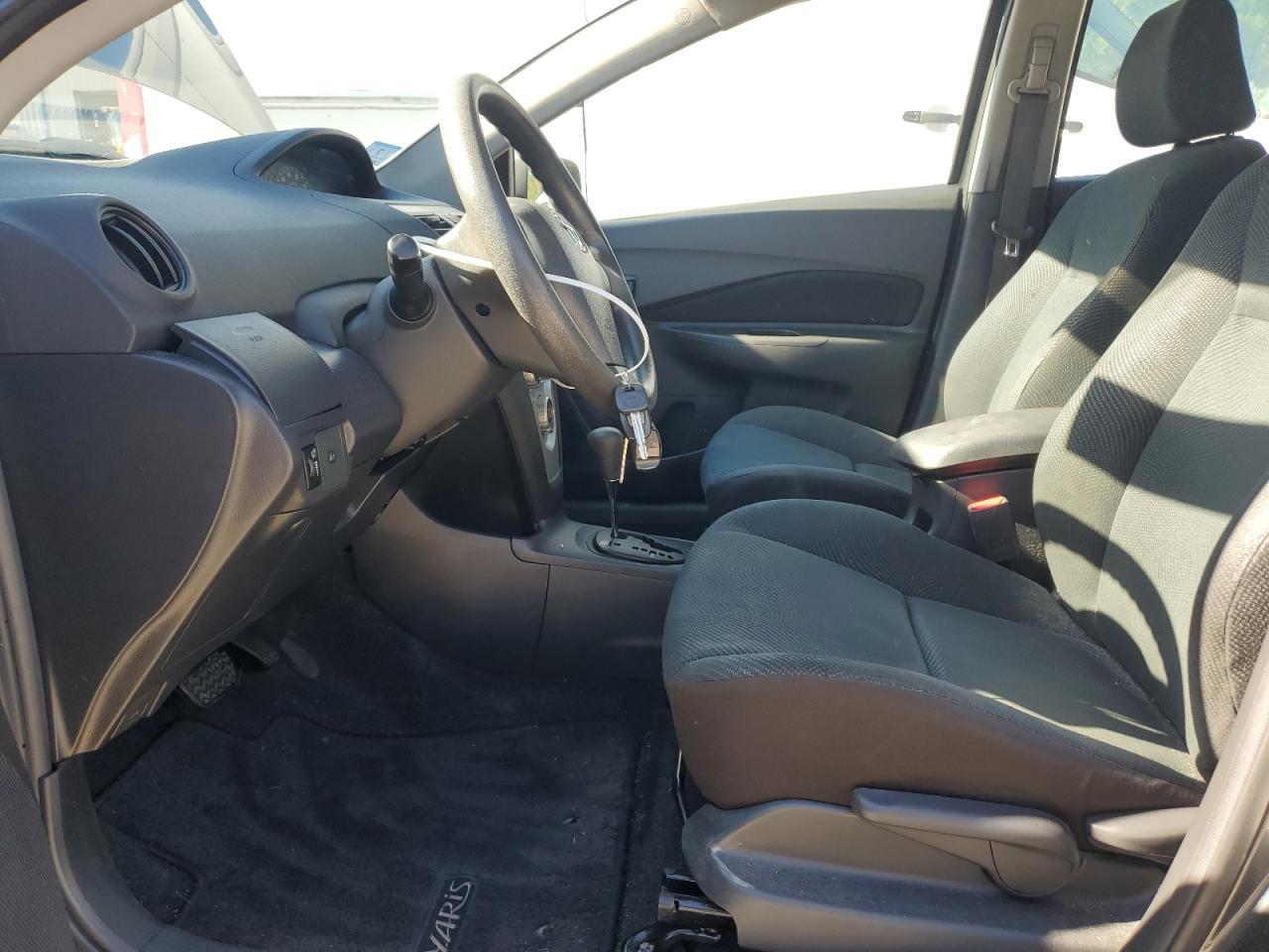 2009 Toyota Yaris VIN: JTDBT903591321358 Lot: 86211015