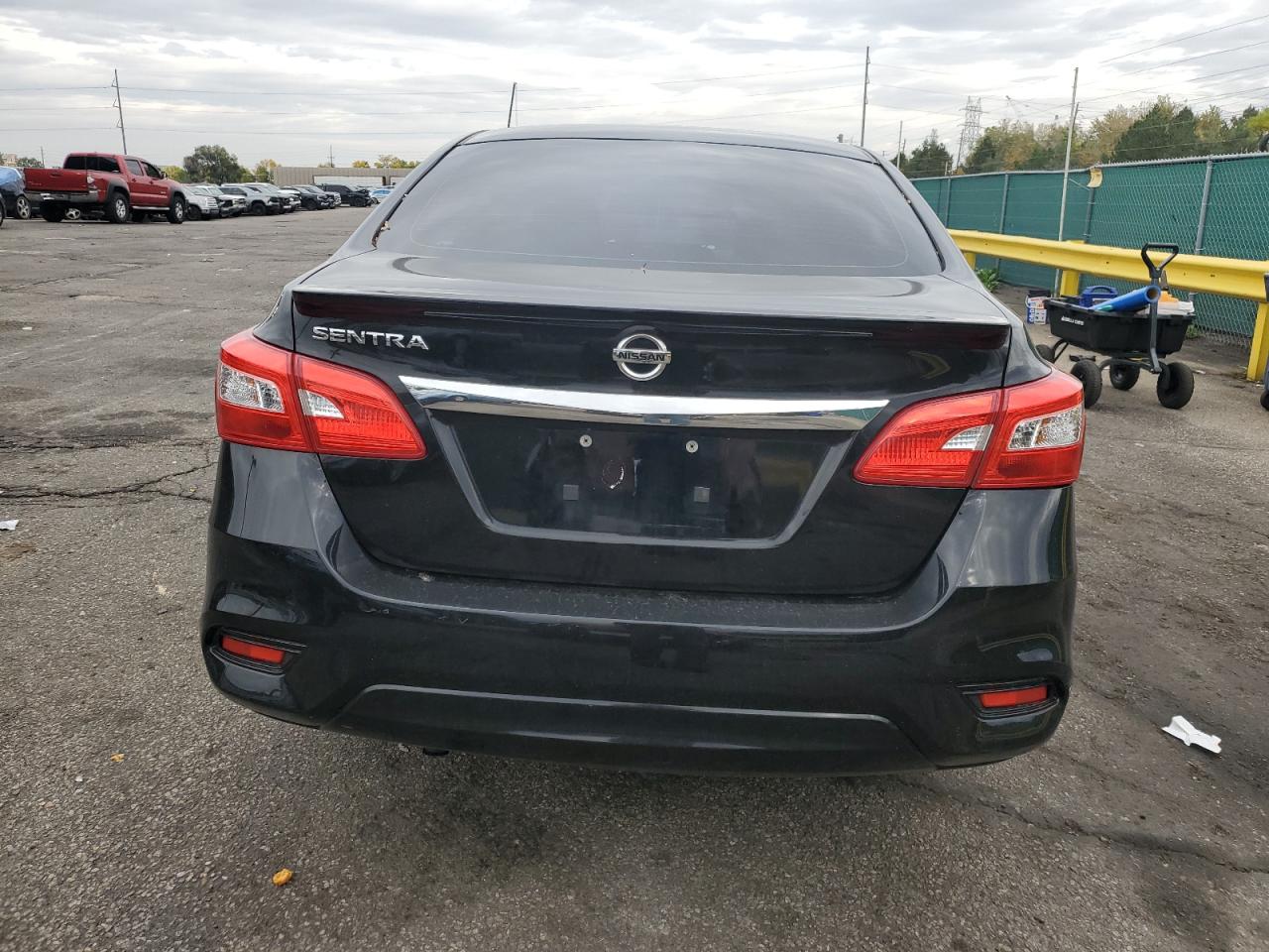 2017 Nissan Sentra S VIN: 3N1AB7AP0HY330938 Lot: 86334585