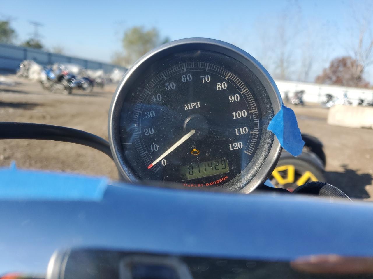 2007 Harley-Davidson Xl883 L VIN: 1HD4CR2187K400551 Lot: 90936275