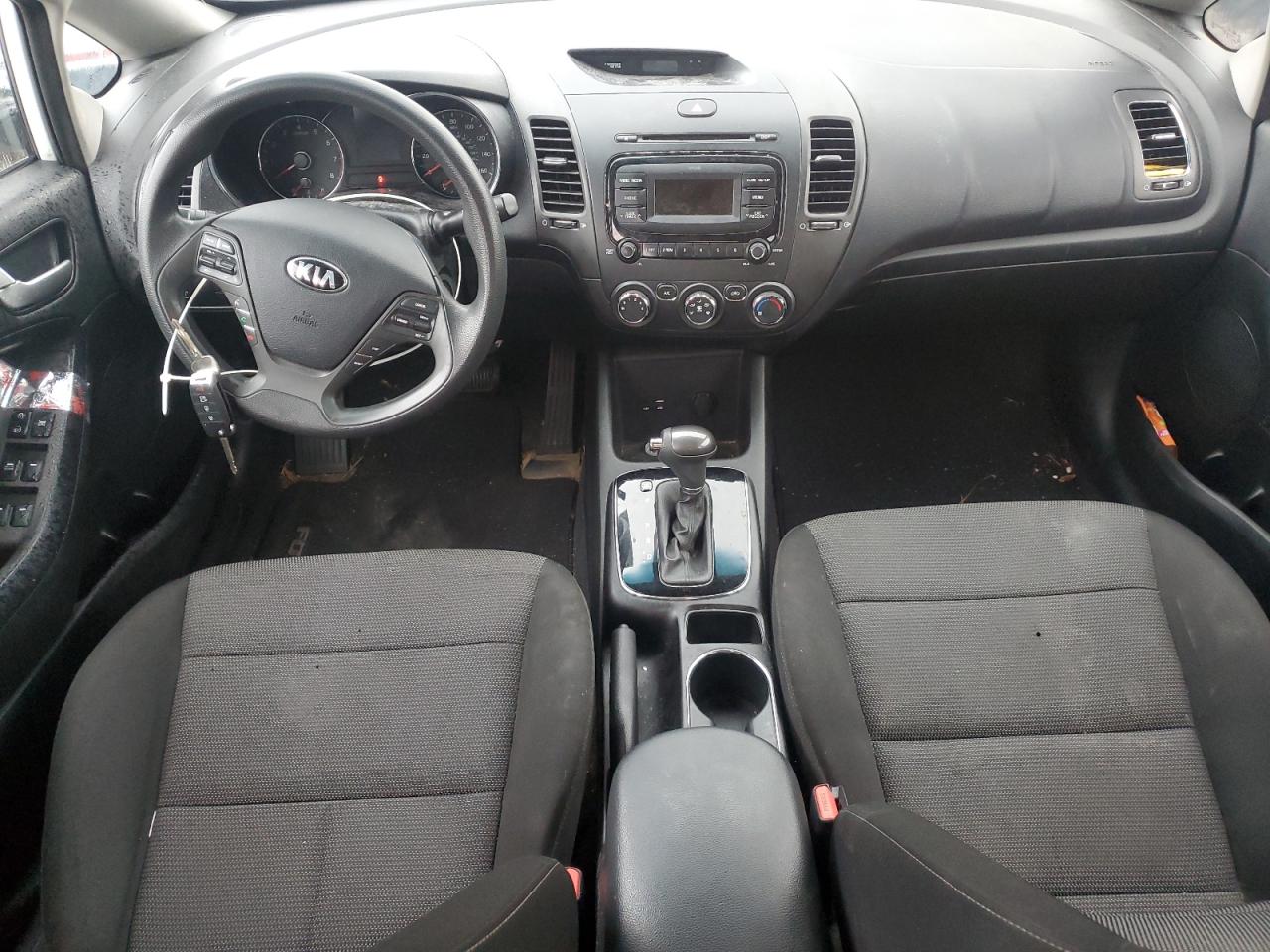 2018 Kia Forte Lx VIN: 3KPFK4A76JE229377 Lot: 89560945