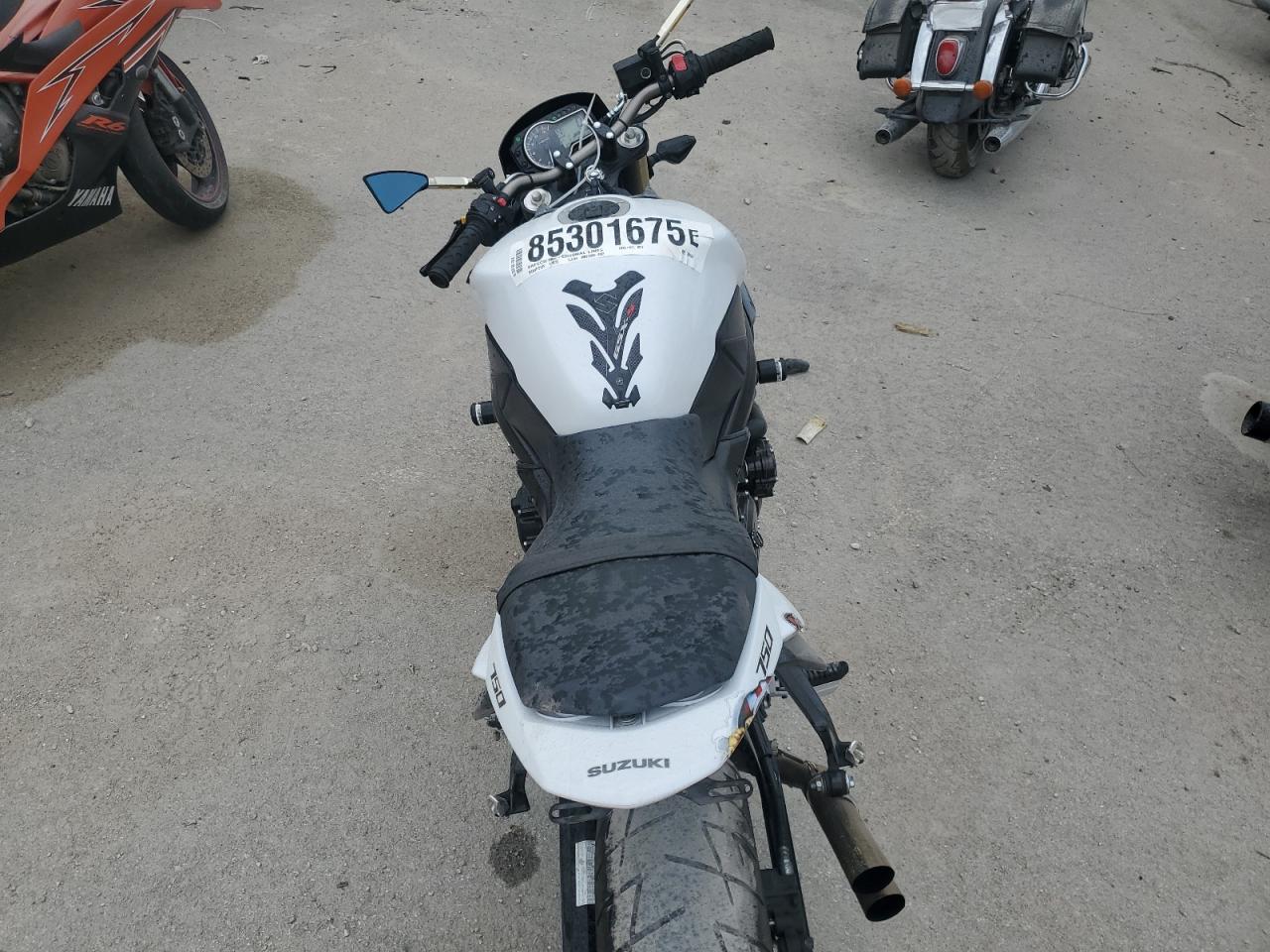 2016 Suzuki Gsx-S750 VIN: JS1GR7NA3G2100164 Lot: 85301675