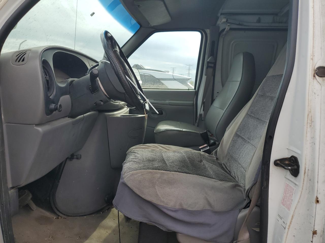 1997 Ford Econoline E350 Super Duty Van VIN: 1FTJS34L4VHB29971 Lot: 71803055