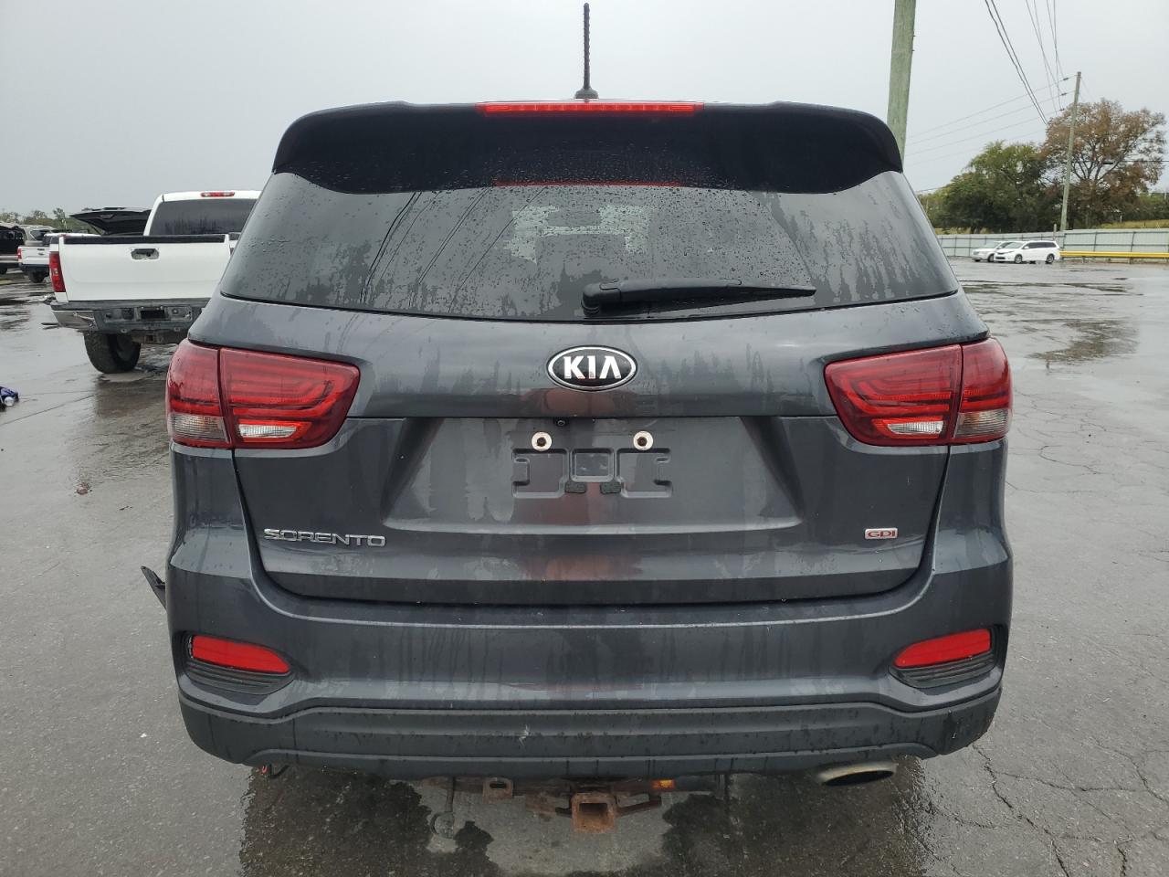 2019 Kia Sorento L VIN: 5XYPGDA34KG450886 Lot: 85260725
