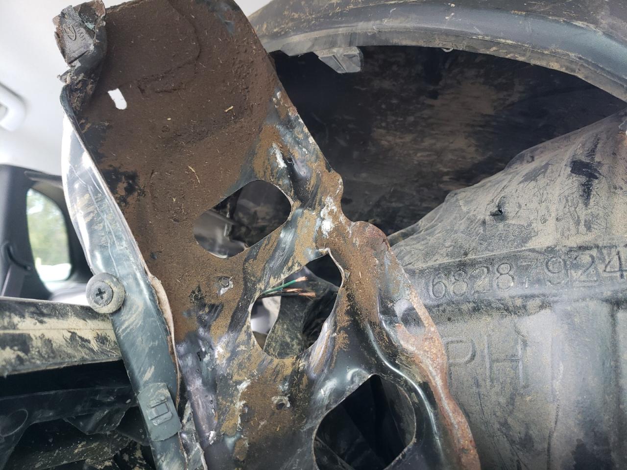 2019 Jeep Cherokee Latitude Plus VIN: 1C4PJMLBXKD390312 Lot: 90324535