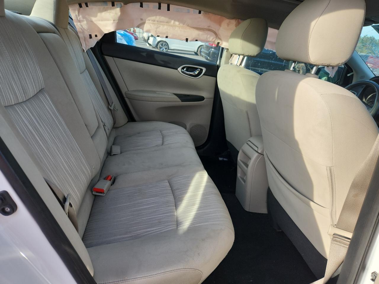 2016 Nissan Sentra S VIN: 3N1AB7AP1GY305870 Lot: 81959745