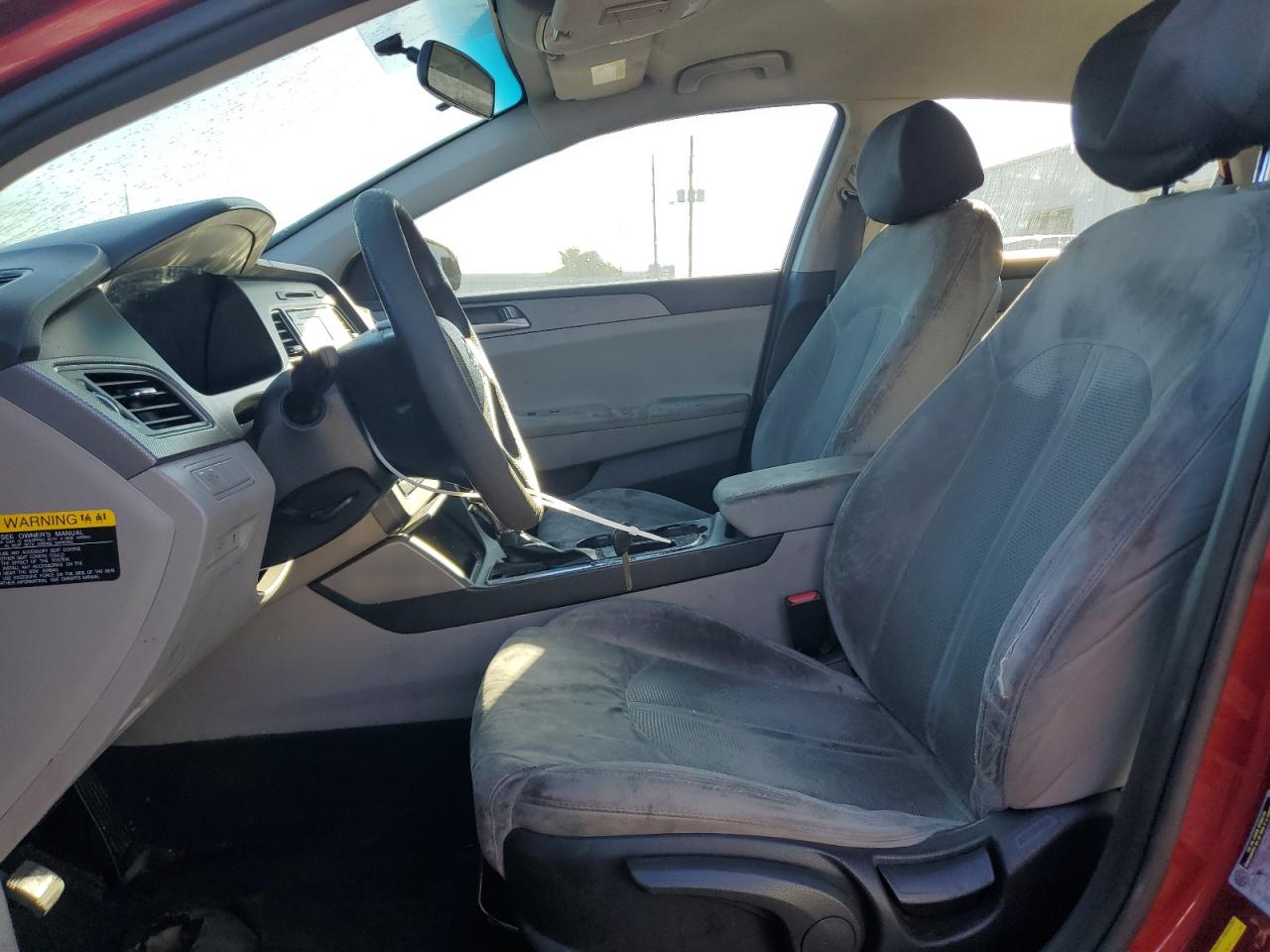 2015 Hyundai Sonata Se VIN: 5NPE24AF9FH104590 Lot: 82645085