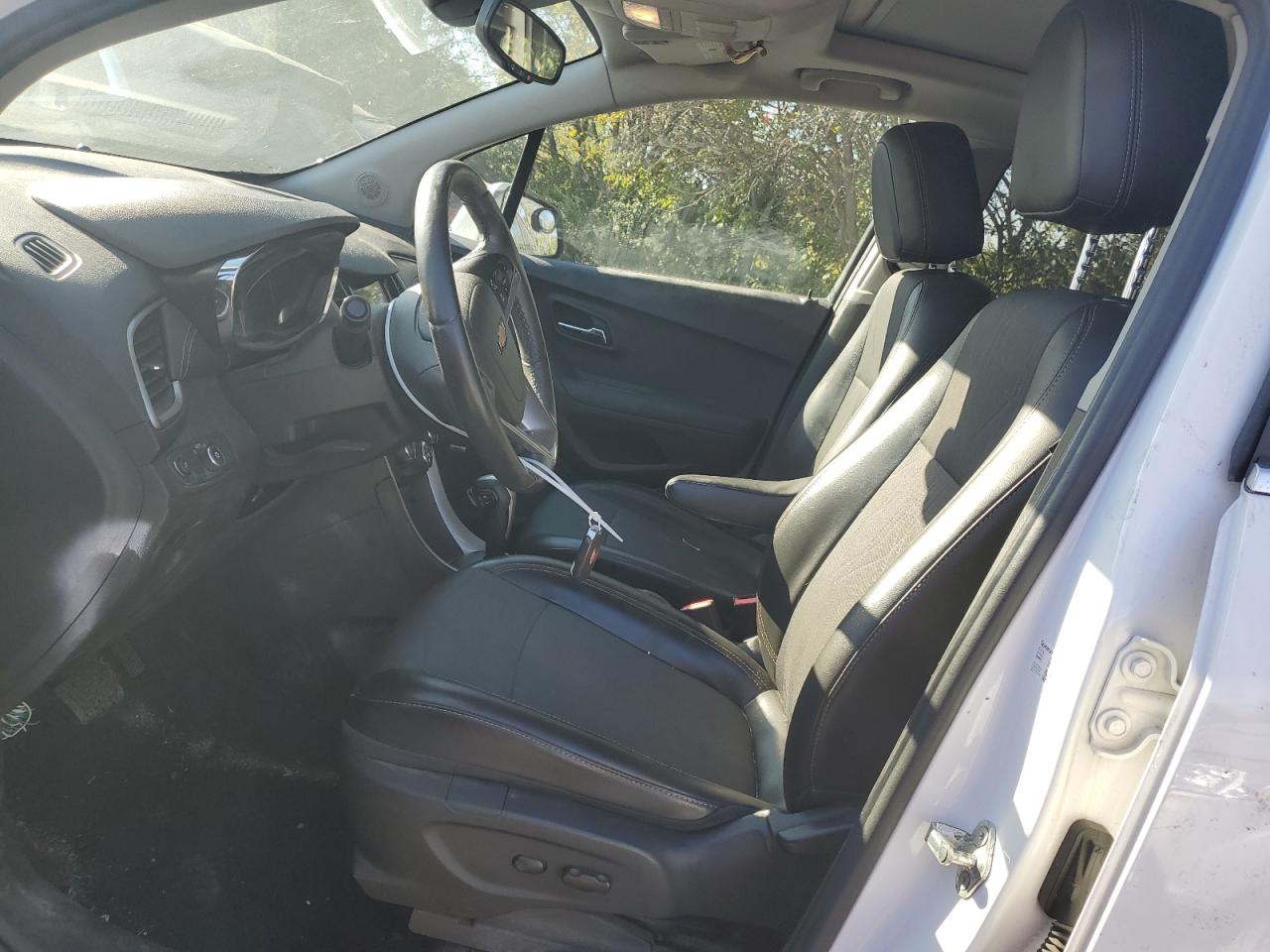 2018 Chevrolet Trax 1Lt VIN: 3GNCJPSB1JL333322 Lot: 80442125