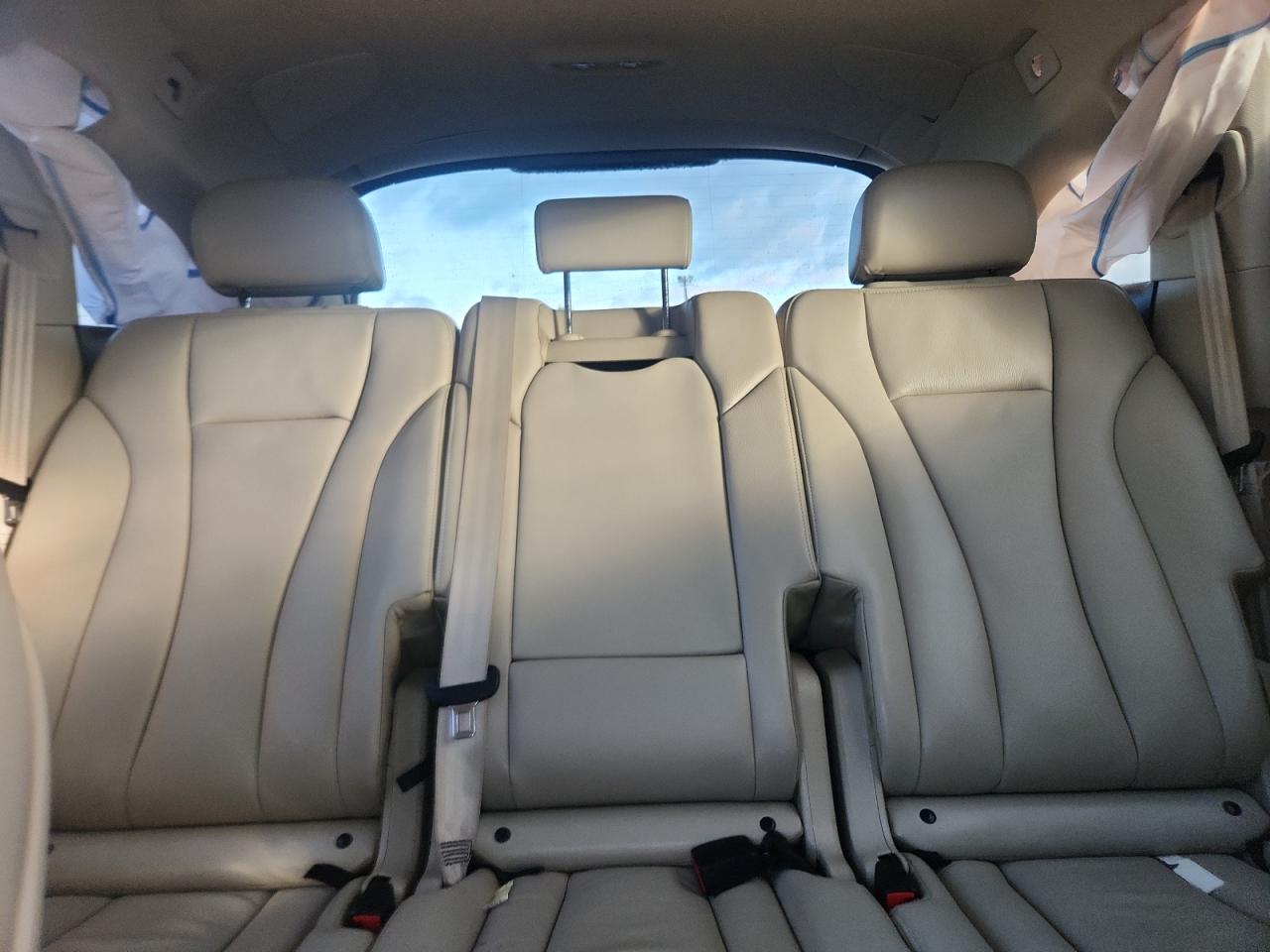 2017 Audi Q7 Premium Plus VIN: WA1LAAF75HD045034 Lot: 90873995