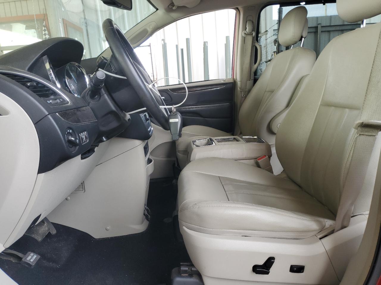 2014 Chrysler Town & Country Touring VIN: 2C4RC1BG3ER365252 Lot: 82194355