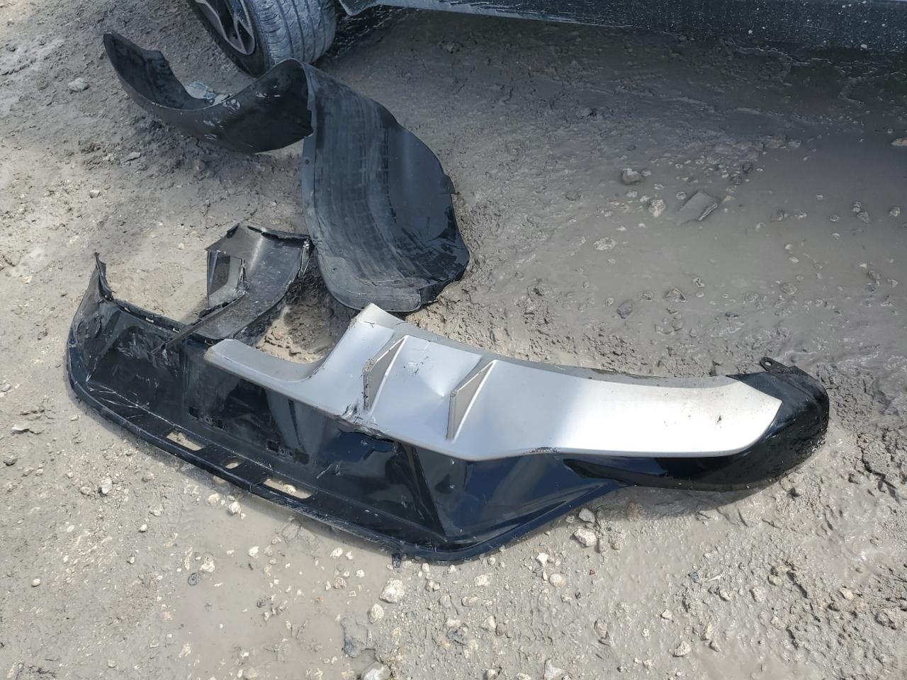 2020 Hyundai Veloster Turbo VIN: KMHTH6AB1LU022784 Lot: 85546015