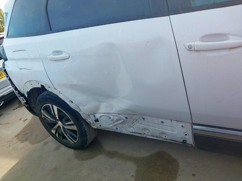 2018 PEUGEOT 5008 1.2 PURETECH ALLURE 5DR