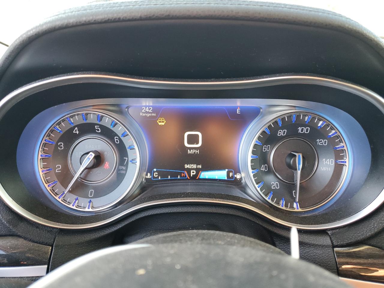 2016 Chrysler 300 Limited VIN: 2C3CCARG7GH117059 Lot: 90415195