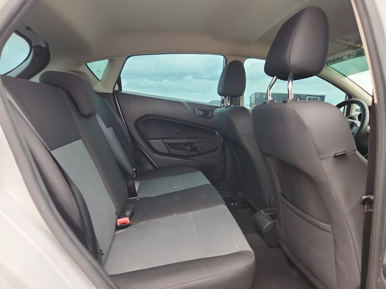 2018 Ford Fiesta S VIN: 3FADP4TJ5JM132586 Lot: 82381635