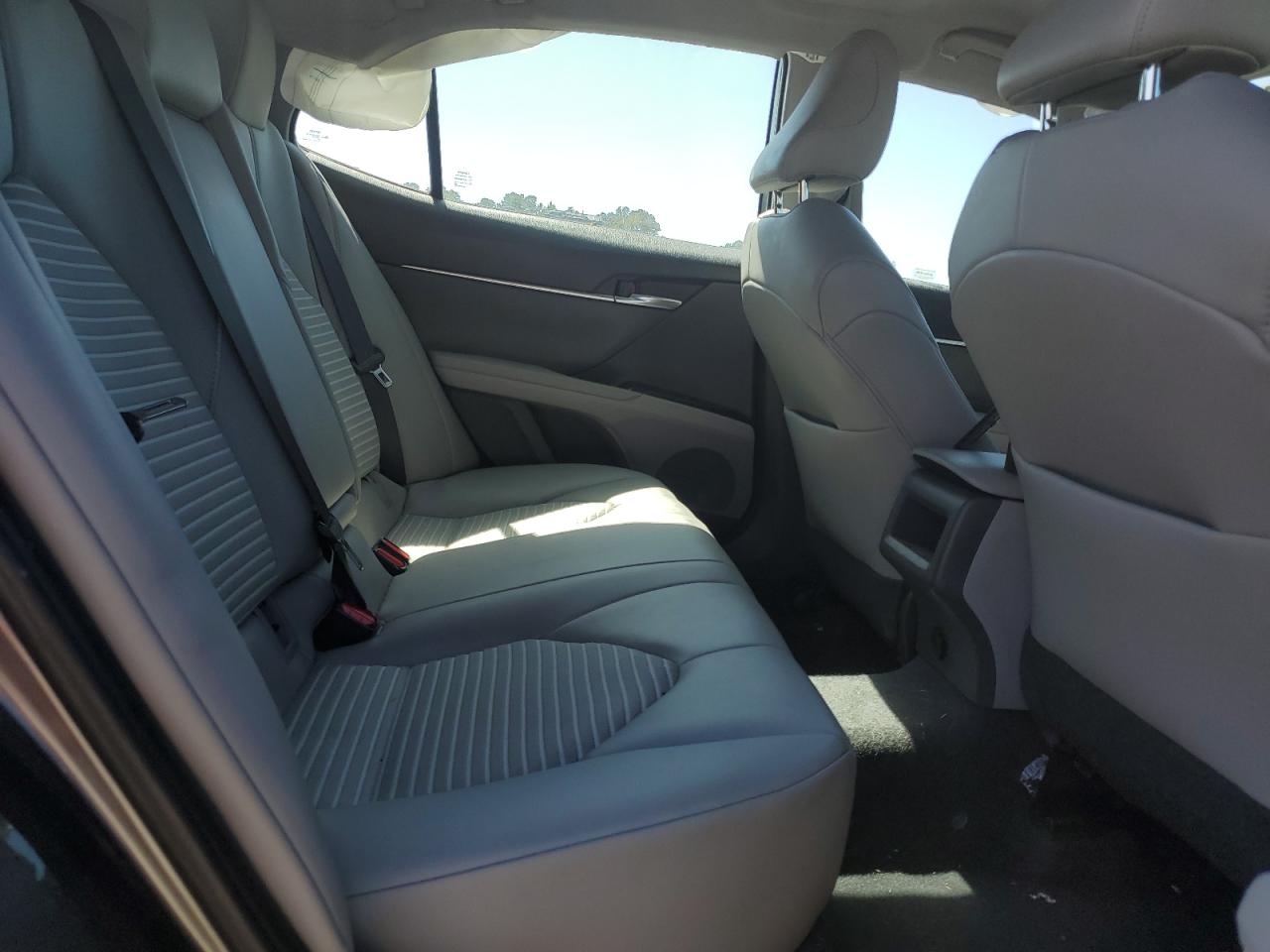 2020 Toyota Camry Se VIN: 4T1G11AK4LU948783 Lot: 81863405