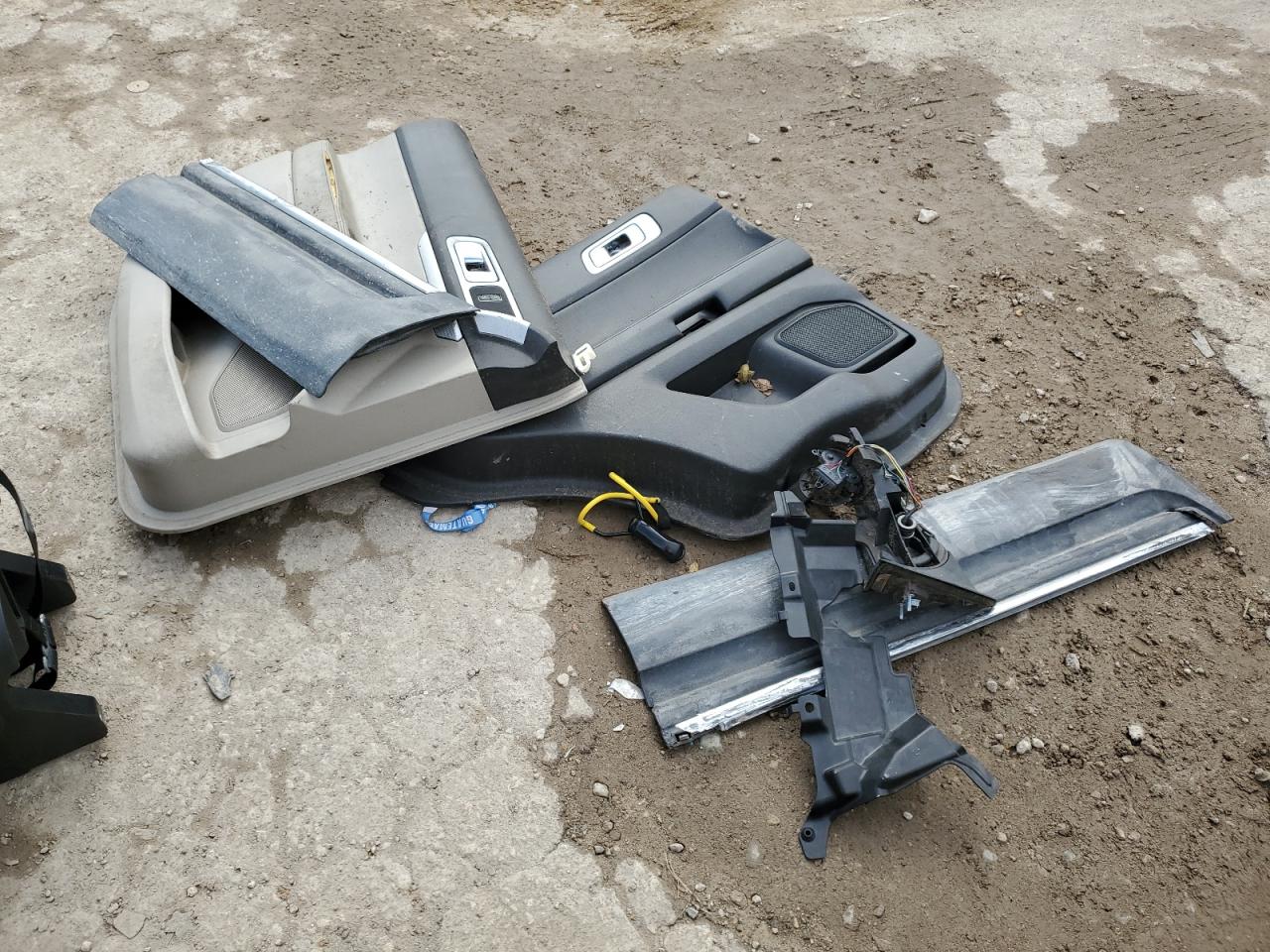 2012 Ford Explorer Xlt VIN: 1FMHK7D81CGA40889 Lot: 82314505