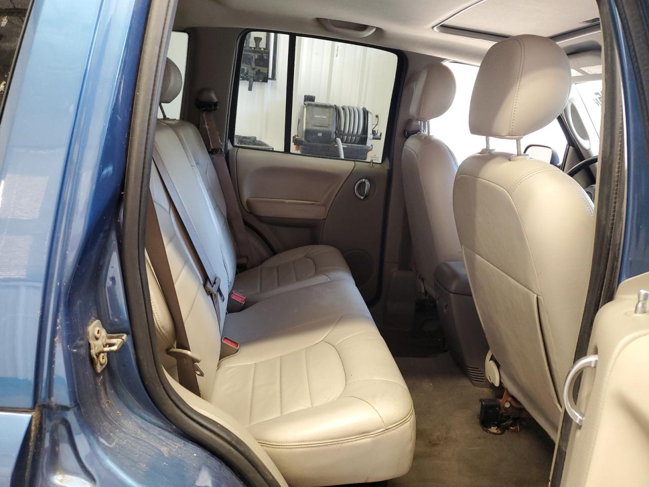 2004 Jeep Liberty Limited VIN: 1J4GL58K04W264423 Lot: 85288205