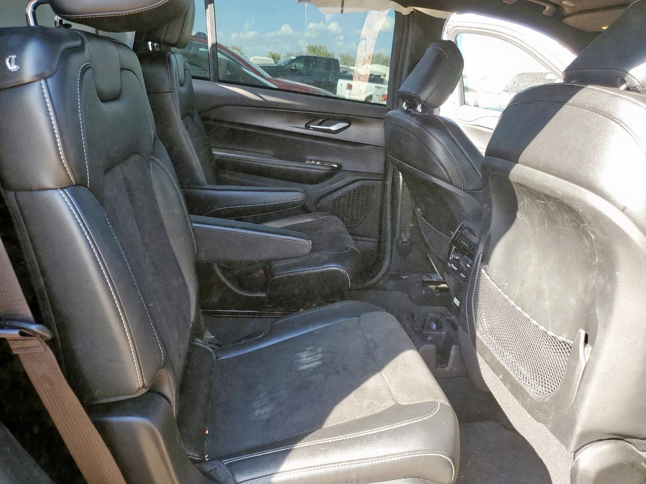 2023 Jeep Grand Cherokee L Laredo VIN: 1C4RJJAG4P8821992 Lot: 82409635