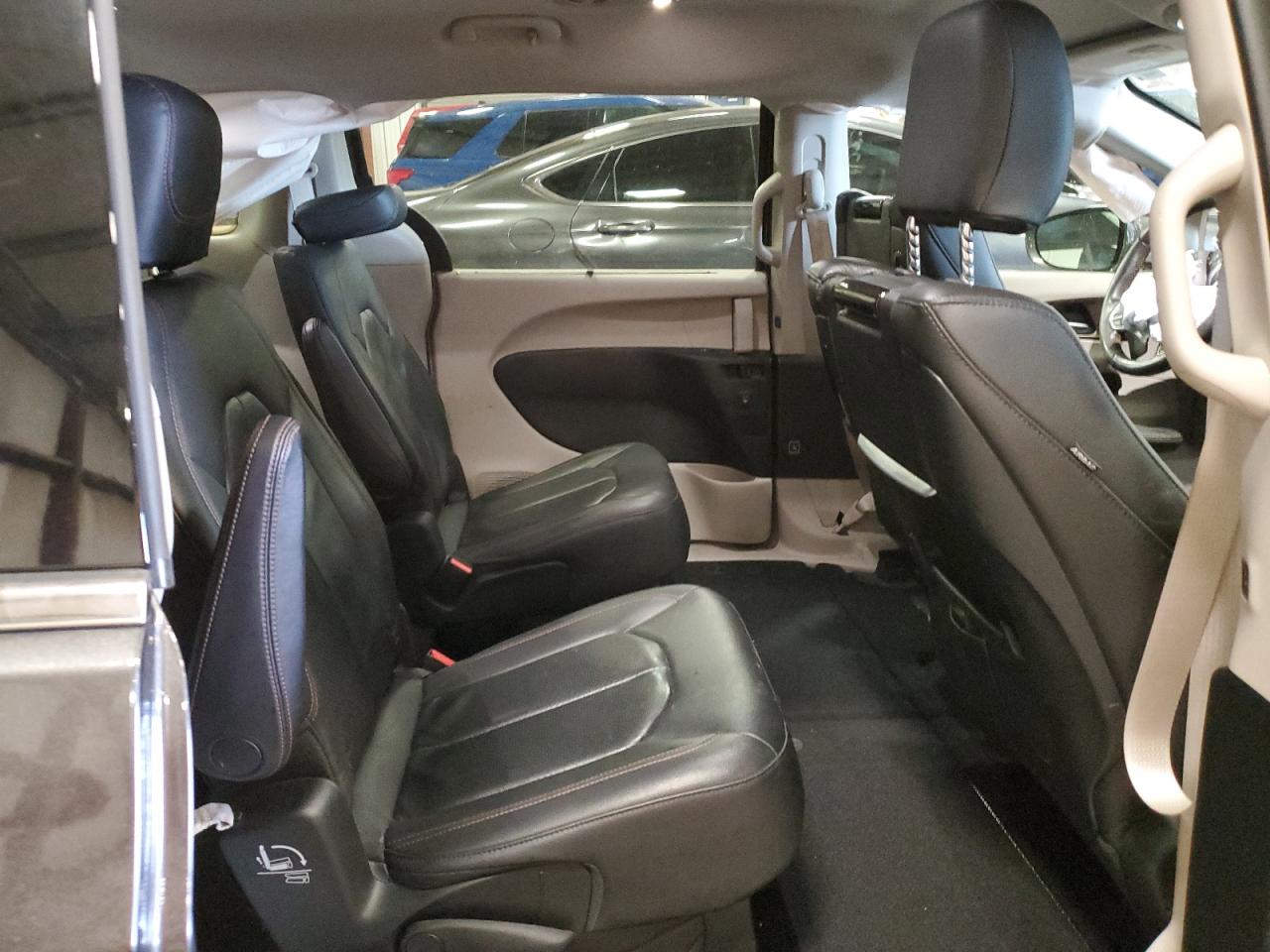 2018 Chrysler Pacifica Touring L Plus VIN: 2C4RC1EG2JR198453 Lot: 89796295