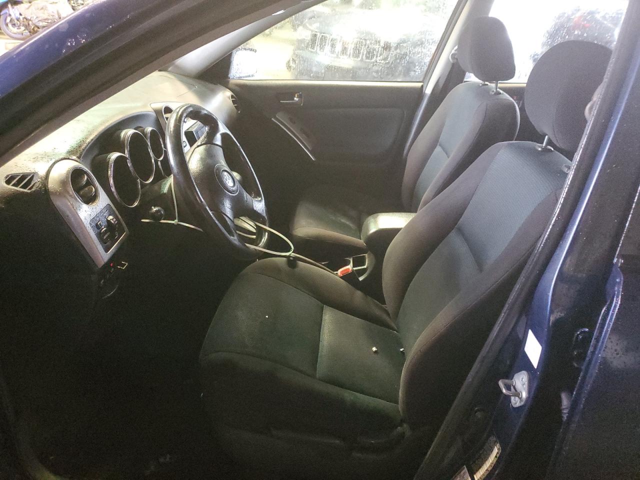 2005 Toyota Corolla Matrix Base VIN: 2T1LR32E15C489597 Lot: 90345315