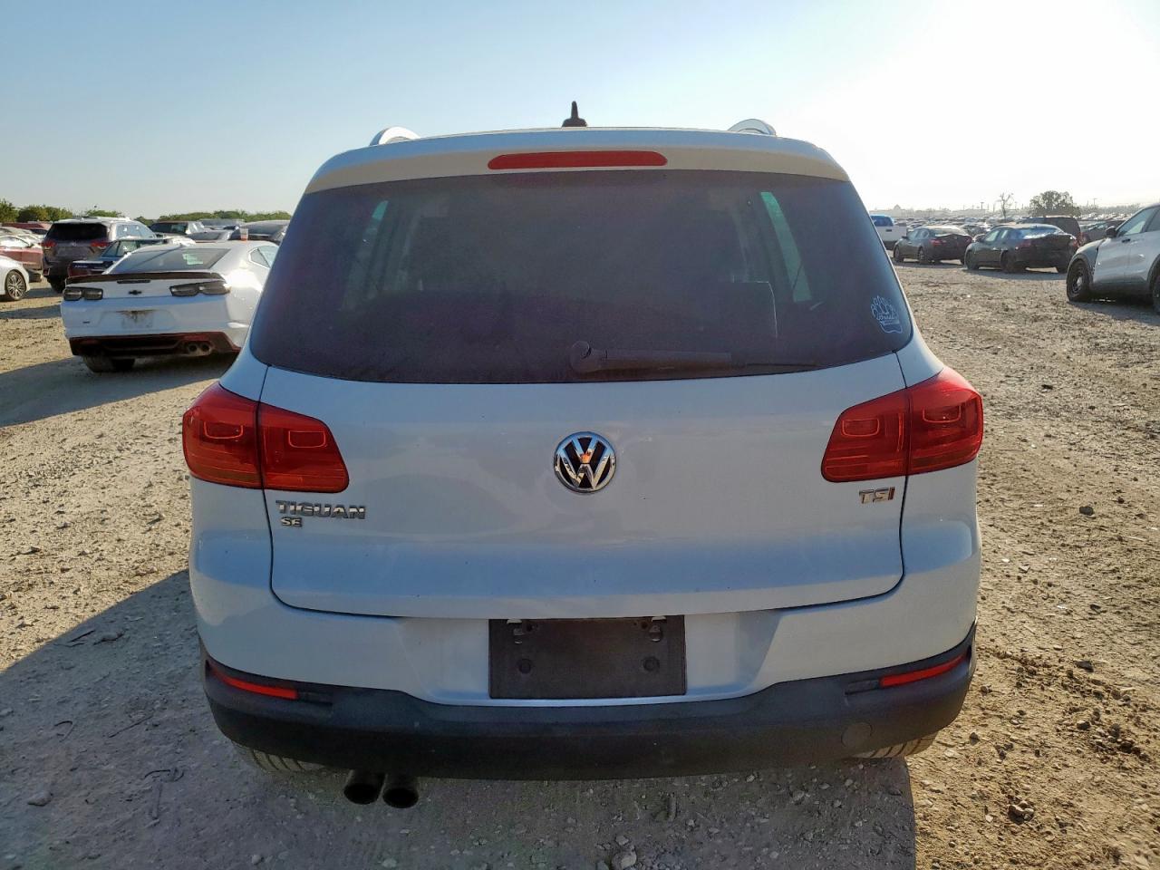 2016 Volkswagen Tiguan S VIN: WVGAV7AX5GW522345 Lot: 86248645