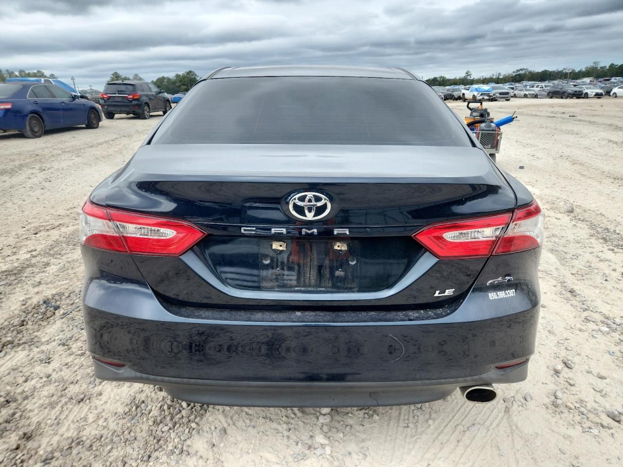 2018 Toyota Camry L VIN: 4T1B11HK4JU520225 Lot: 82371335