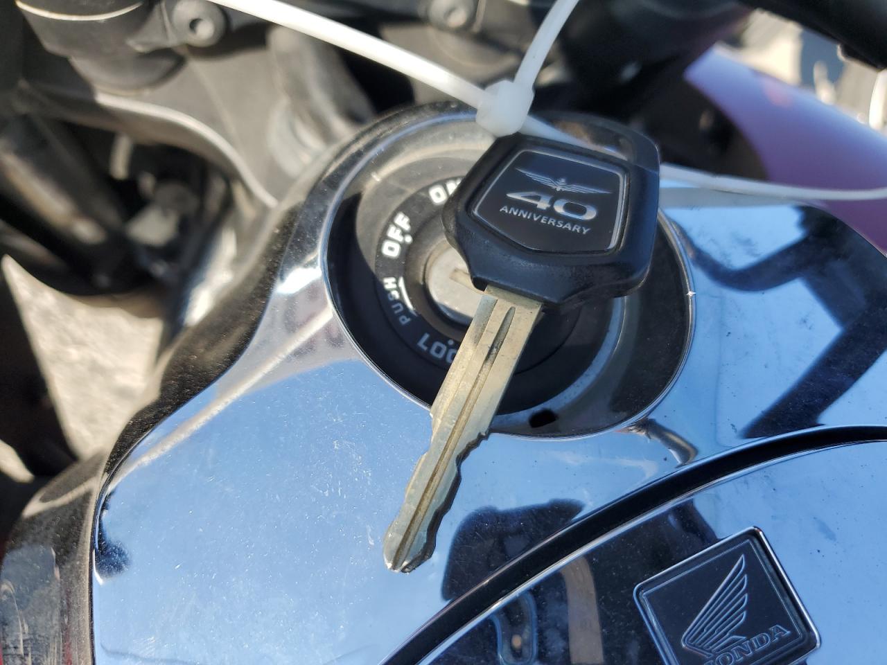 2015 Honda Gl1800 C VIN: JH2SC6803FK100265 Lot: 82277135