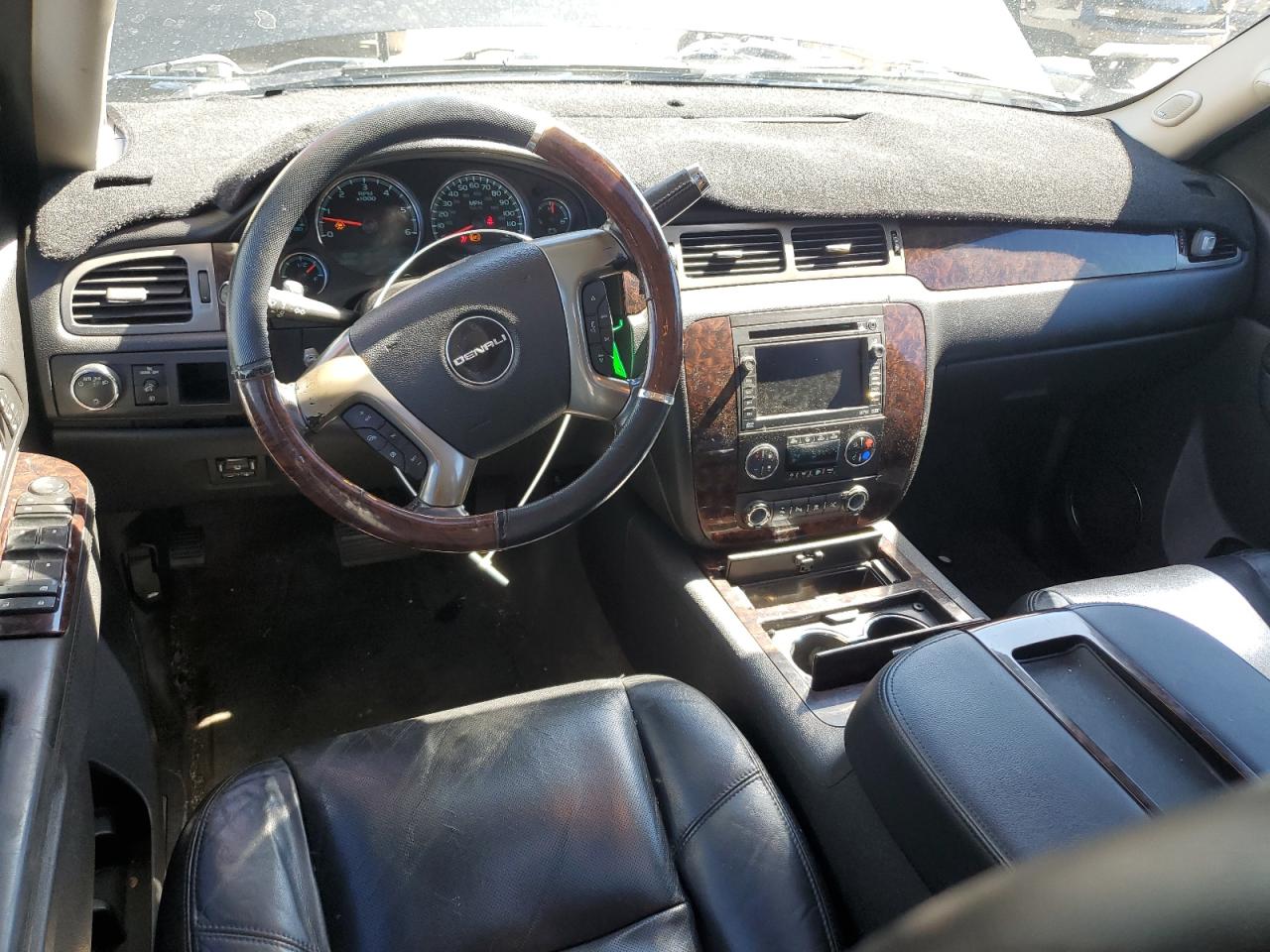 2010 GMC Yukon Xl Denali VIN: 1GKUKMEF0AR178704 Lot: 86295135