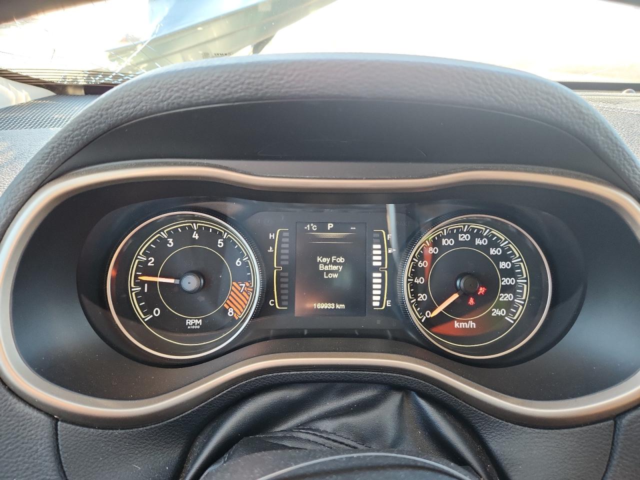 2014 Jeep Cherokee Latitude VIN: 1C4PJMCSXEW111904 Lot: 90410115