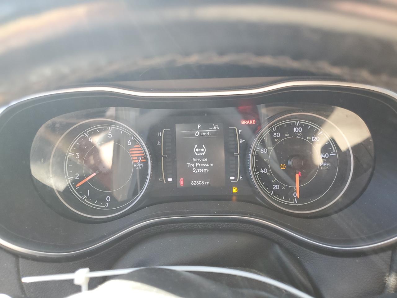 2019 Jeep Cherokee Latitude Plus VIN: 1C4PJMLB8KD415076 Lot: 85854285