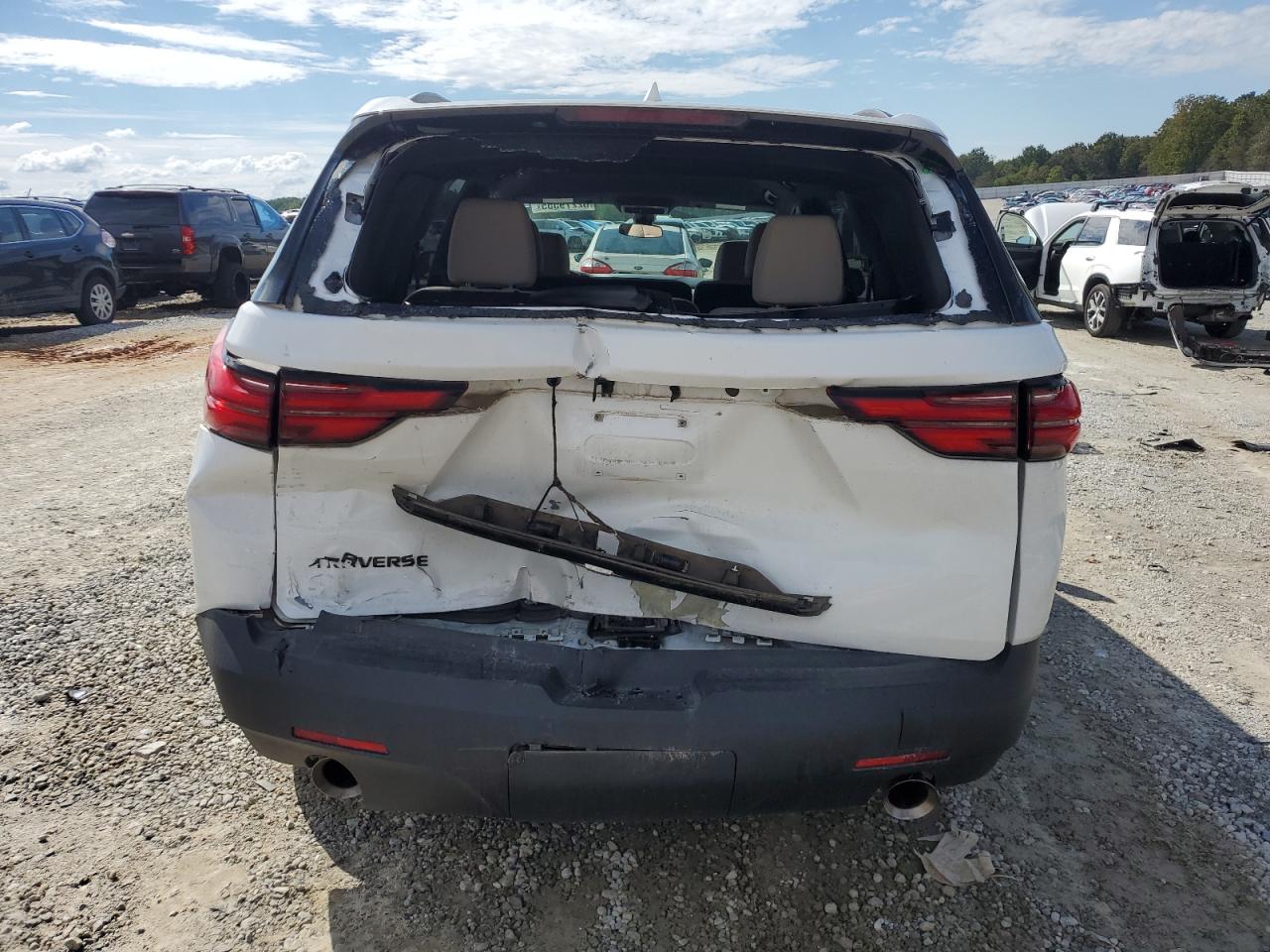 2022 Chevrolet Traverse Ls VIN: 1GNERFKW8NJ181132 Lot: 82279555