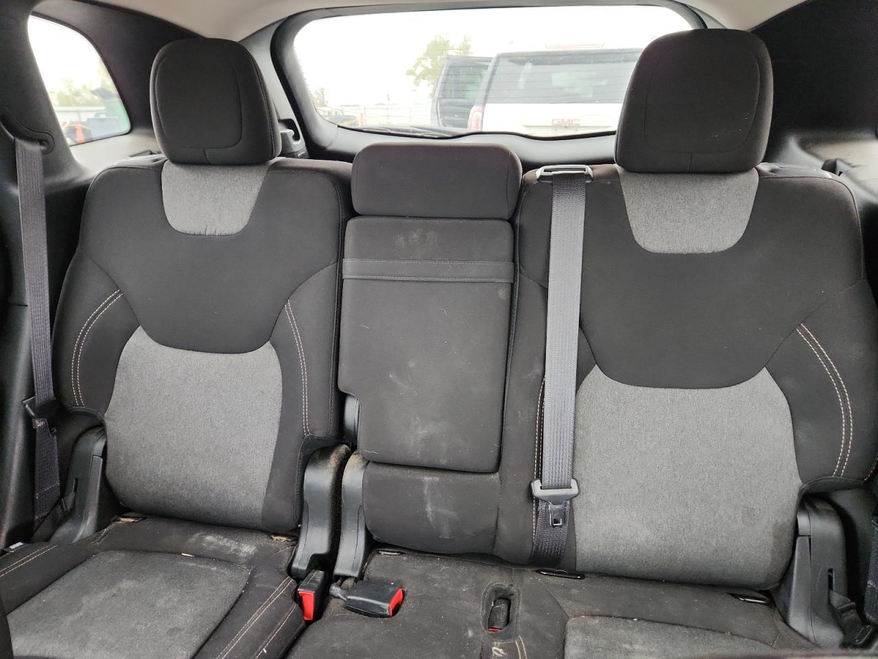 2017 Jeep Cherokee Sport VIN: 1C4PJLAB8HW644240 Lot: 84996585