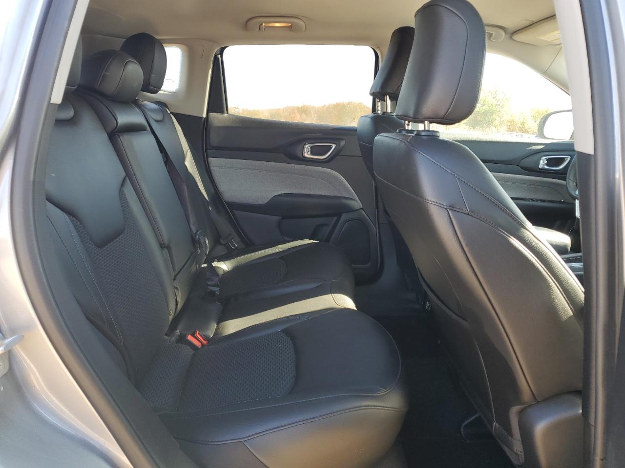 2022 Jeep Compass Latitude VIN: 3C4NJDBB8NT105615 Lot: 89620325