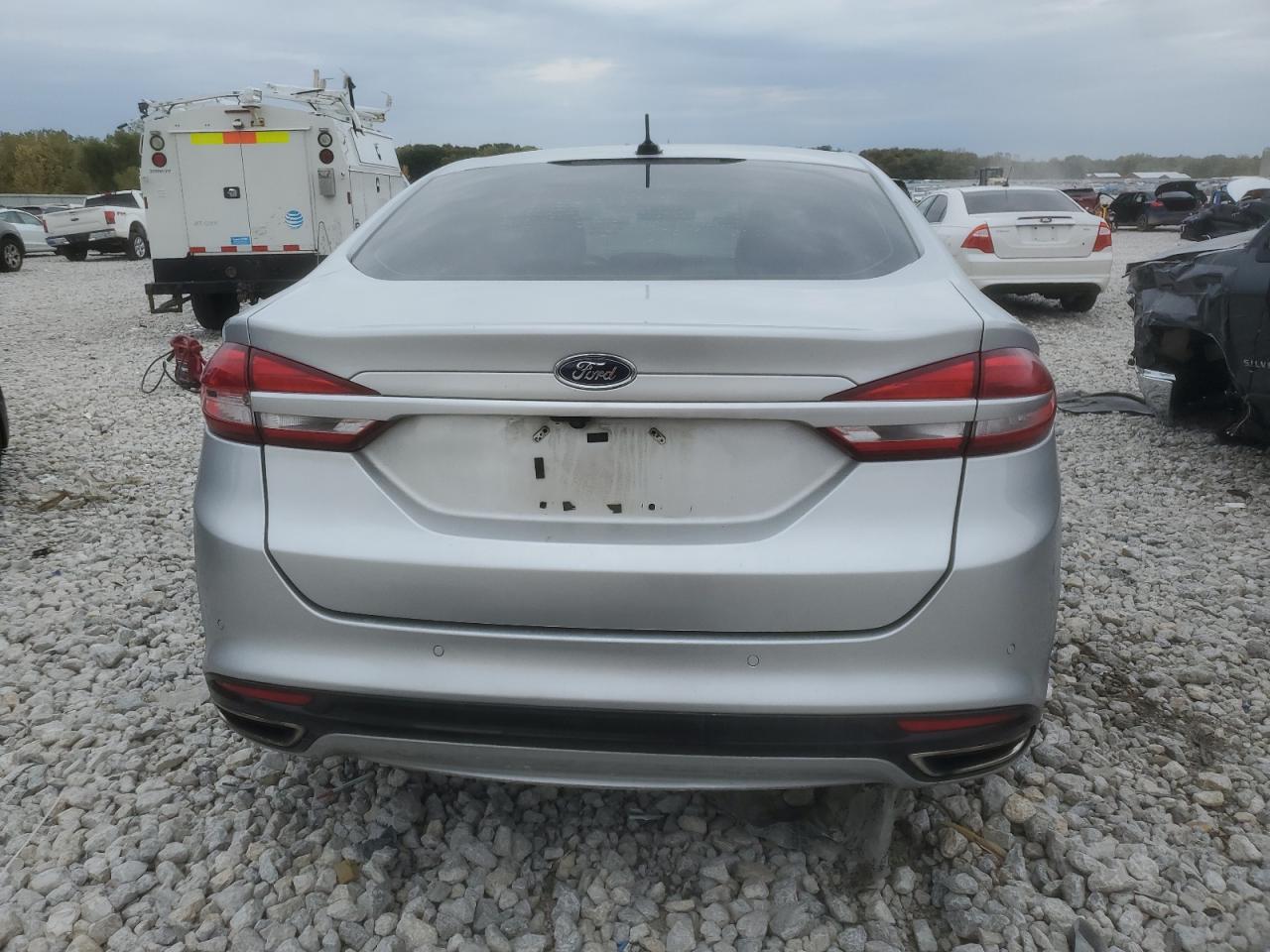 2017 Ford Fusion Se VIN: 3FA6P0T91HR152404 Lot: 82515425