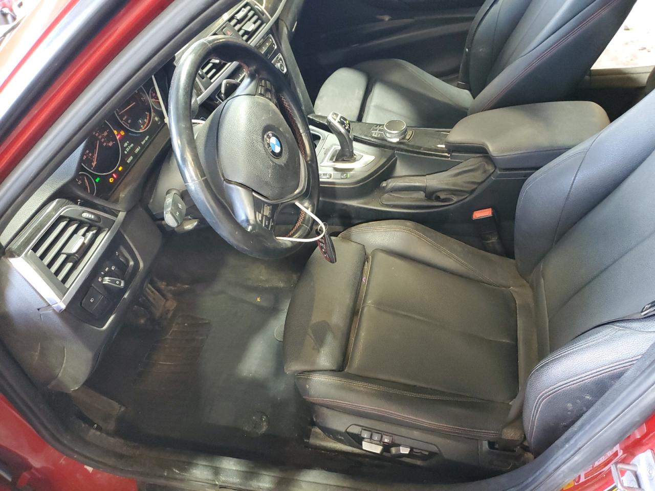 2018 BMW 330 Xi VIN: WBA8D9G55JNU68711 Lot: 85505995