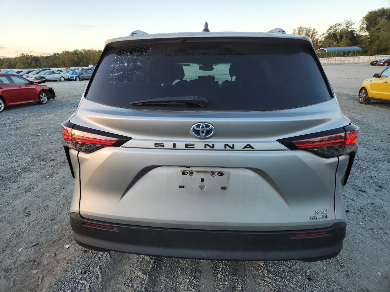 2021 Toyota Sienna Xle VIN: 5TDYRKEC1MS010238 Lot: 85594395