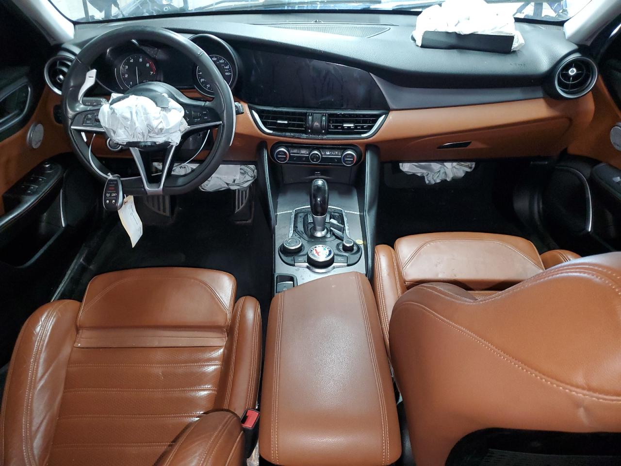 2017 Alfa Romeo Giulia Ti Q4 VIN: ZARFAEEN2H7549748 Lot: 86225595