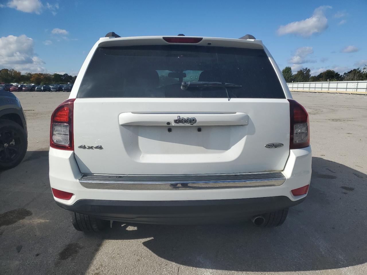 2016 Jeep Compass Latitude VIN: 1C4NJDEB6GD745018 Lot: 82645065