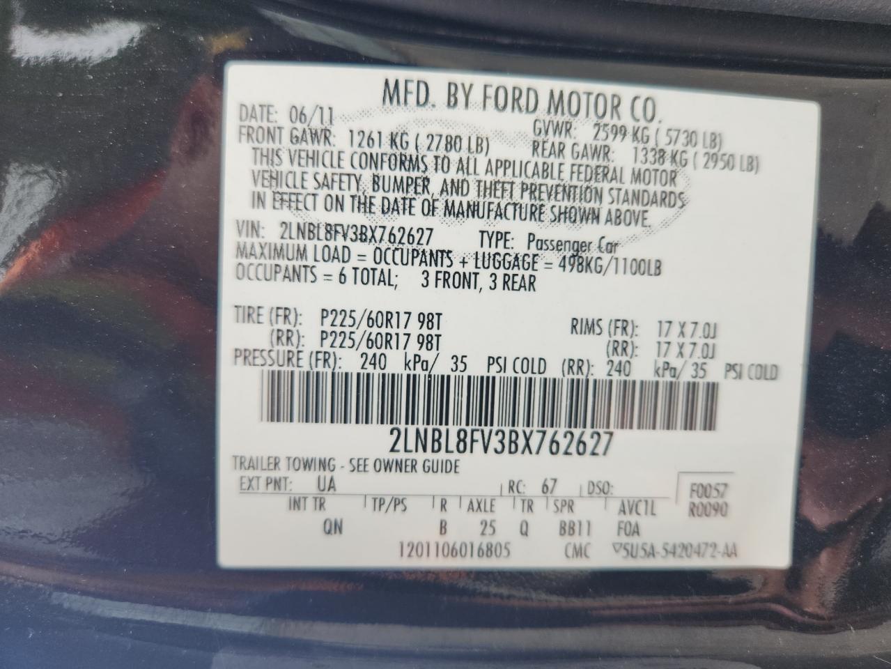 2011 Lincoln Town Car Signature Long Wheelbase VIN: 2LNBL8FV3BX762627 Lot: 90146575