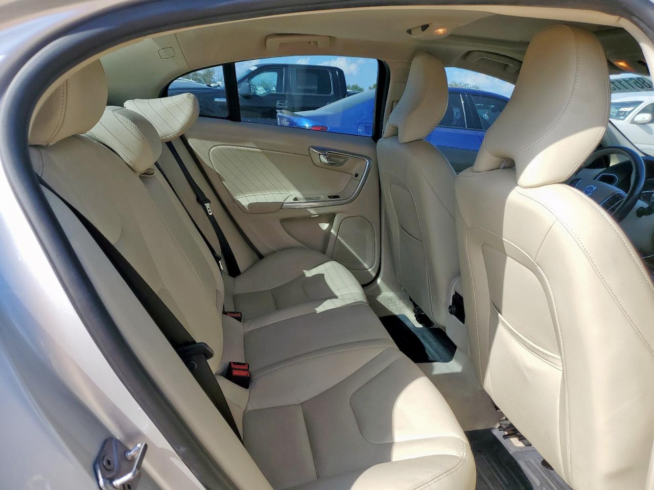 2015 Volvo S60 Premier VIN: YV140MFK8F1344612 Lot: 86111335