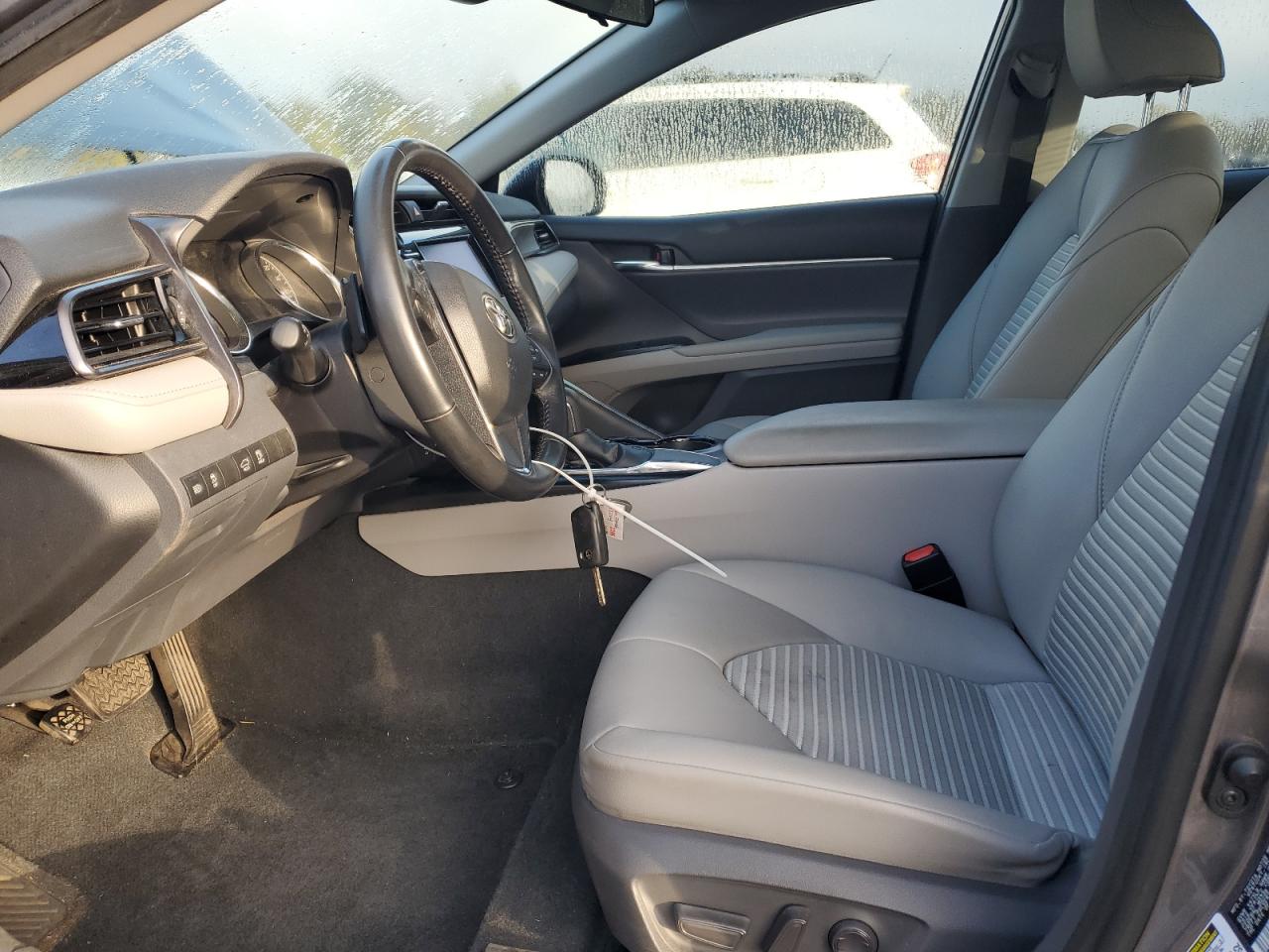 2019 Toyota Camry L VIN: 4T1B11HKXKU171718 Lot: 85324065