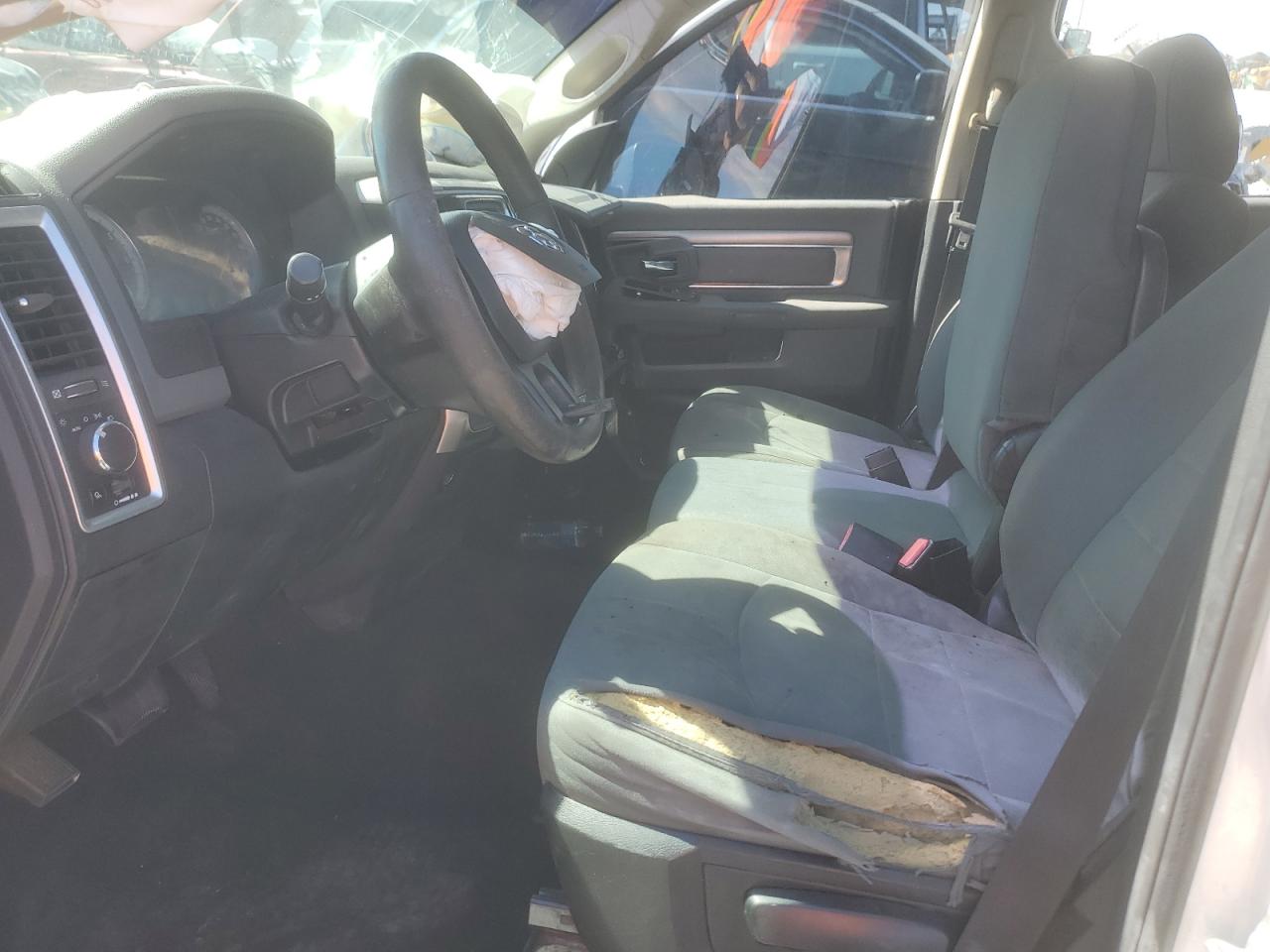 2016 Ram 1500 Slt VIN: 1C6RR6GT3GS393949 Lot: 90689495